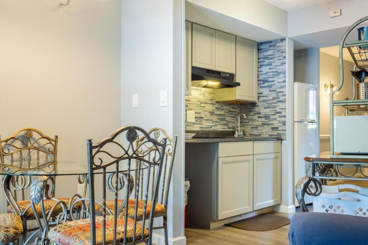 Family Bear Condos, Full King Suite, Kitchen, Pool Access Unit 103 Gatlinburg Εξωτερικό φωτογραφία